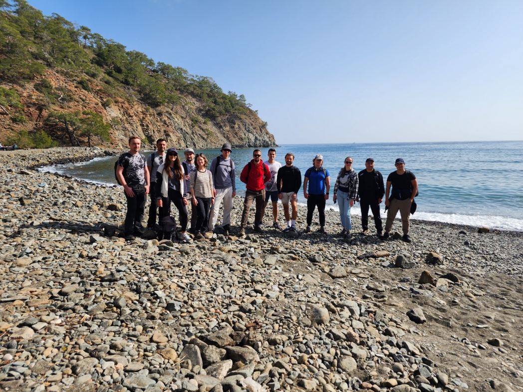 Group photo - Фазелис лайт