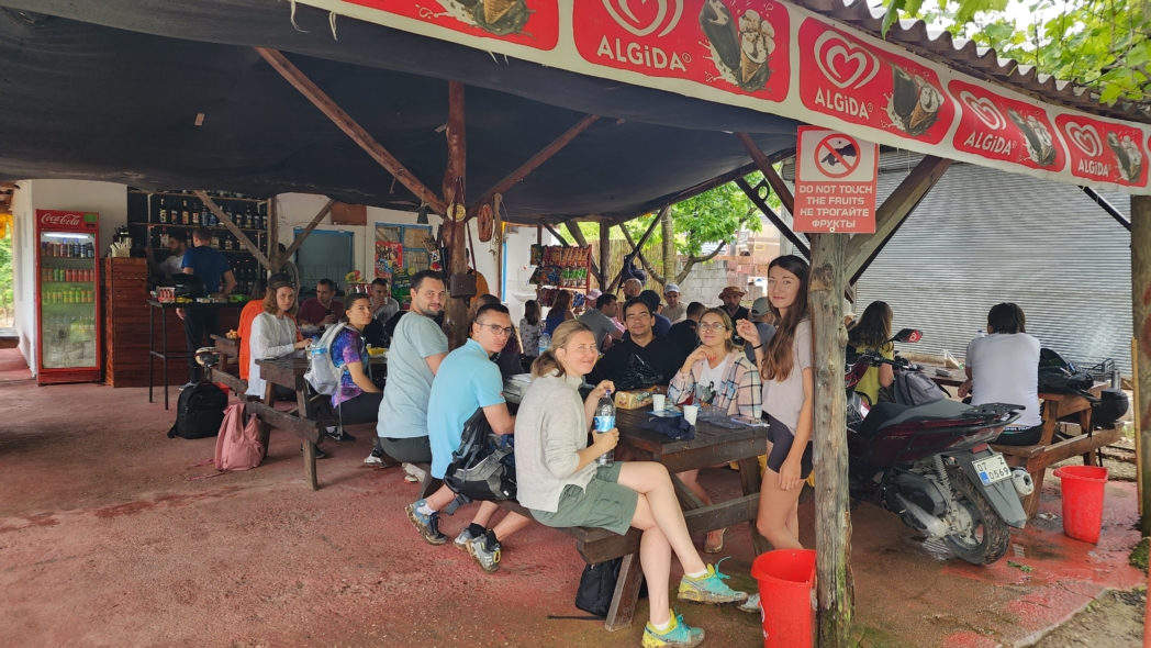 Group photo - Yaylakuzdere - Gedelme - Мост