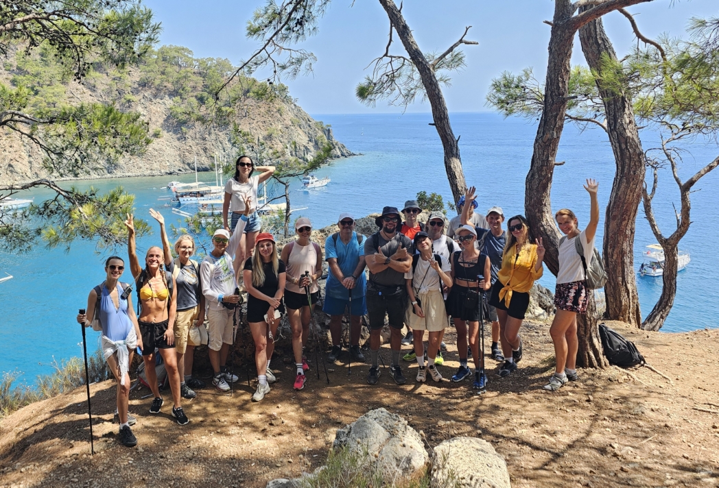 Group photo - Фазелис с пещерой