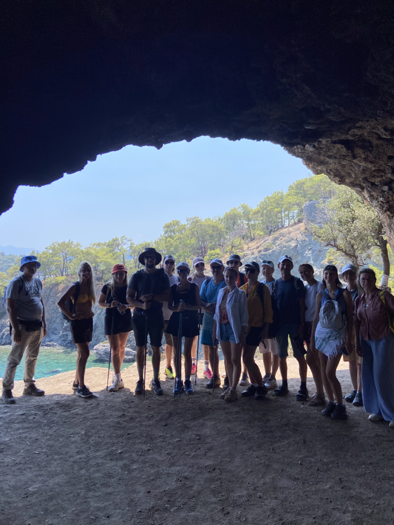 Group photo - Фазелис с пещерой